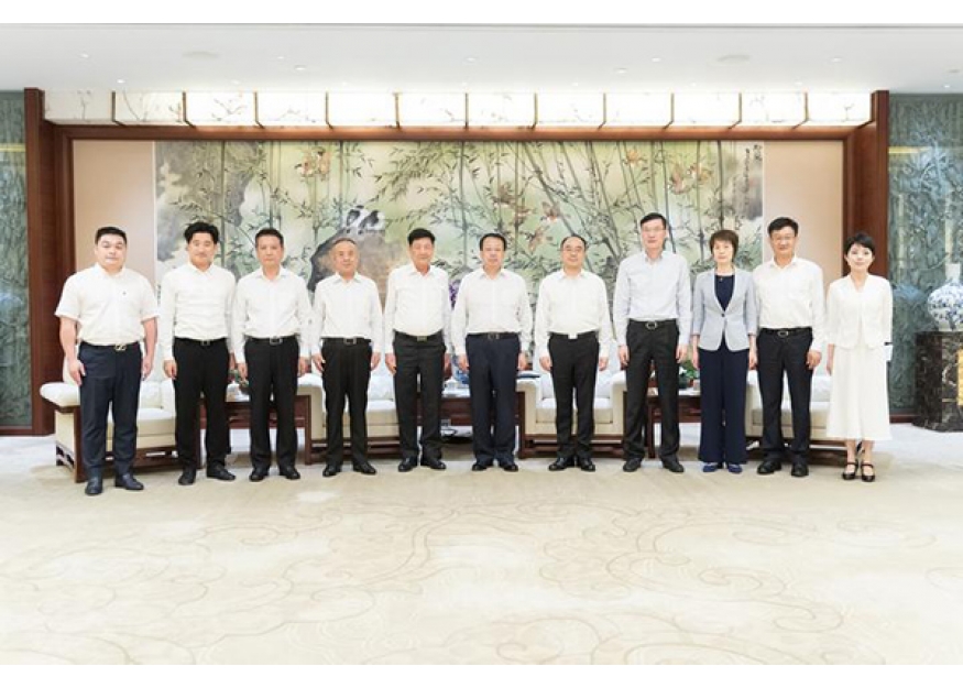 2023–08-28 泰国中华总商会主席林楚钦一行访问上海，受到龚正市长亲切会见